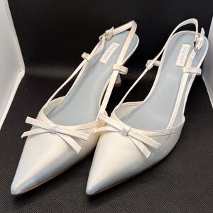 Nine West Cream Pointed-Toe Slingback Pumps with Bow